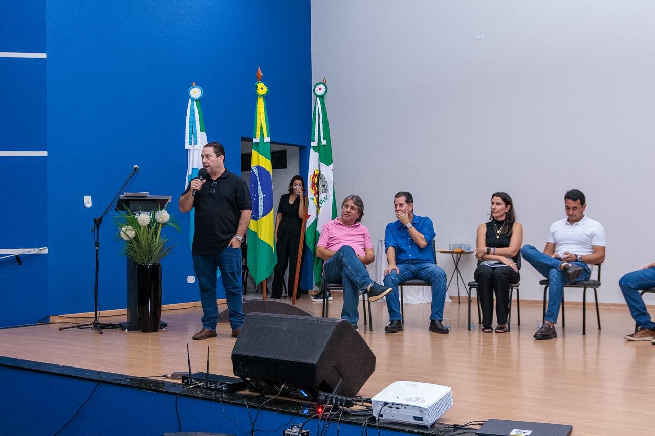 Naviraí celebra repasse de R$ 5,4 milhões ao Terceiro Setor com assinatura conjunta de autoridades