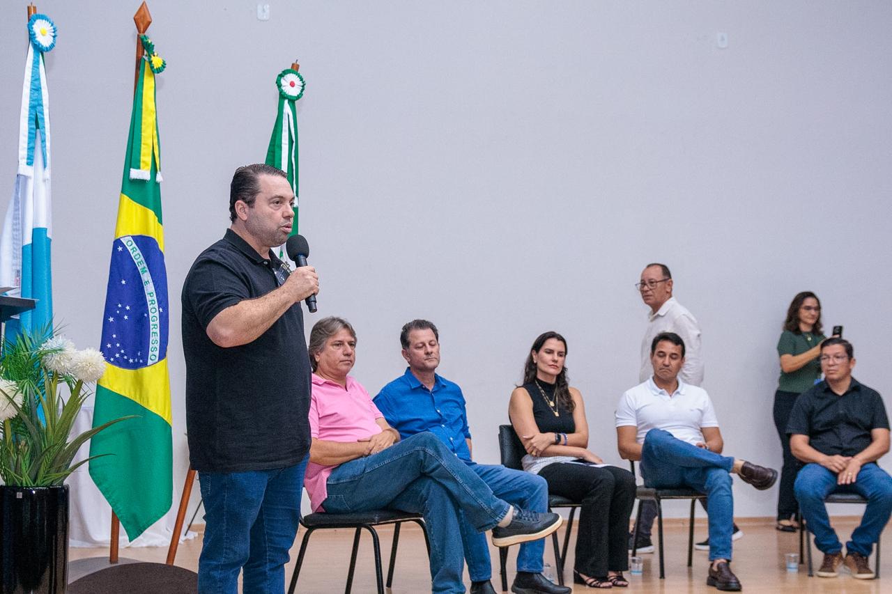 Naviraí celebra repasse de R$ 5,4 milhões ao Terceiro Setor com assinatura conjunta de autoridades