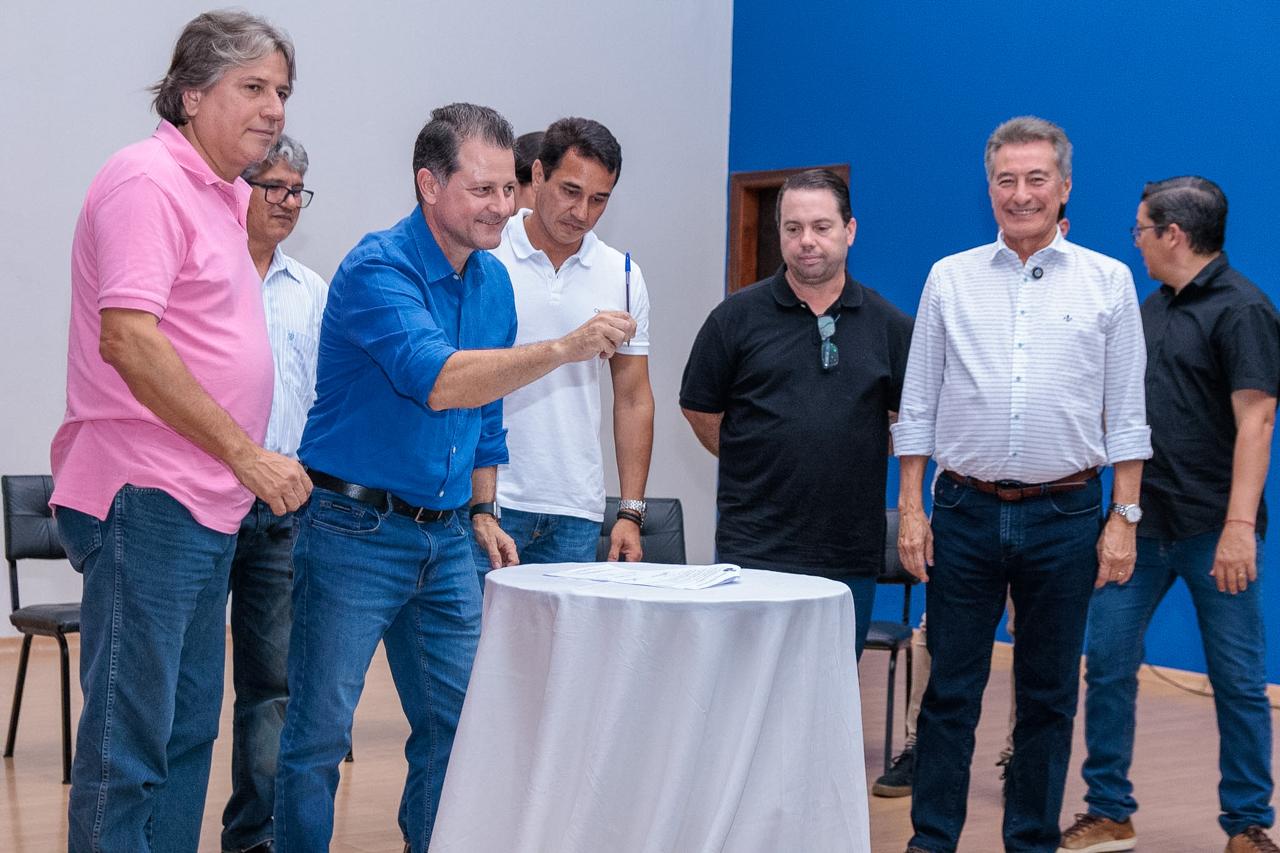 Naviraí celebra repasse de R$ 5,4 milhões ao Terceiro Setor com assinatura conjunta de autoridades