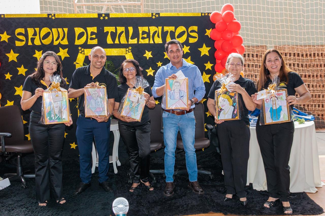 Naviraí celebra 20 anos da Escola José Martins Flores com Entrega de Kits para Professores e Apresentações