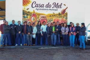 Prefeitura entrega Casa do Mel e garante autonomia para apicultores de Naviraí