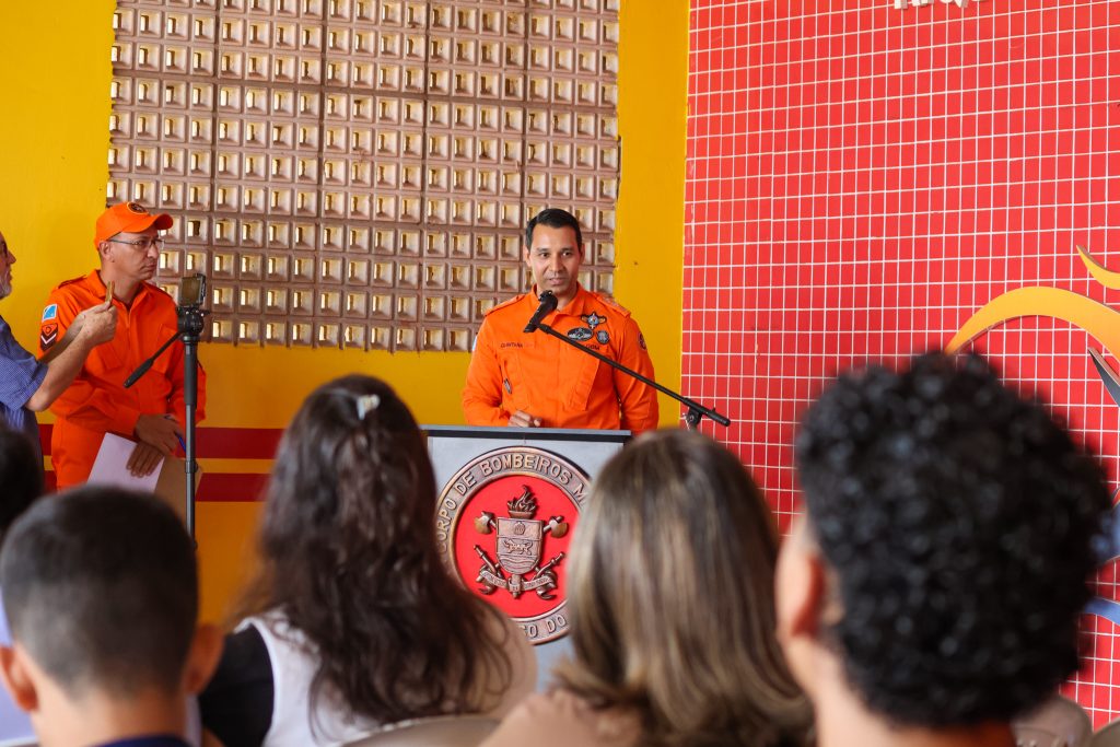 No Dia Nacional do Bombeiro, Gestão Municipal reforça parceria com a corporação em Naviraí