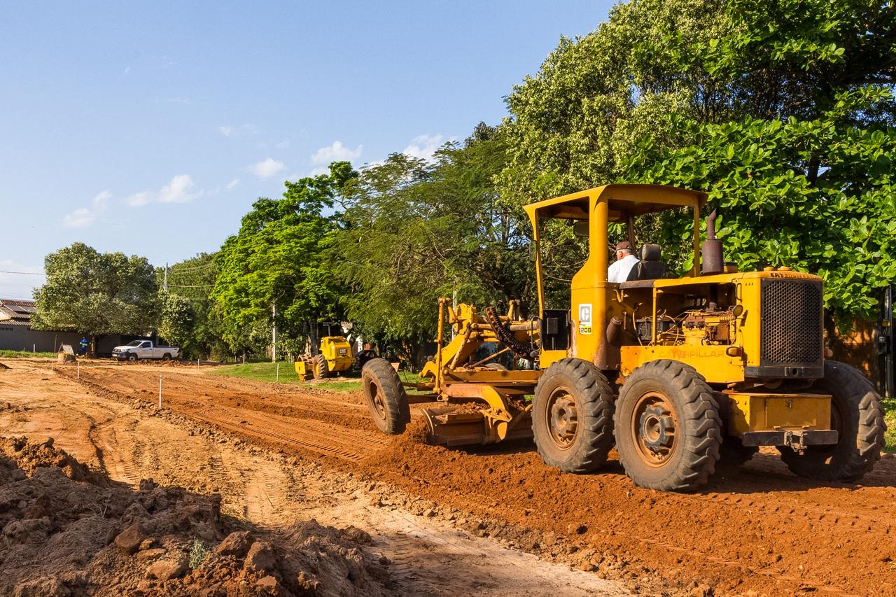 Obras de drenagem e pavimentação são iniciadas no Jardim Paraíso