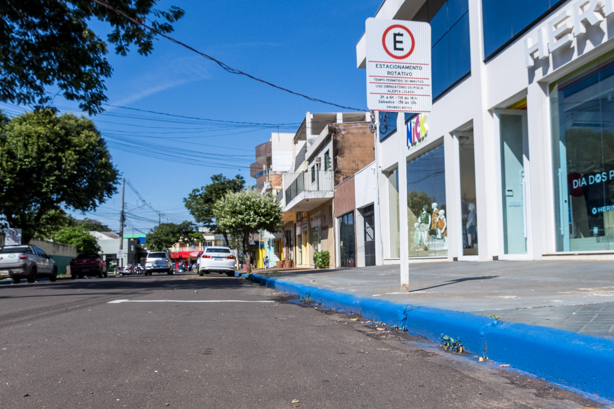 Zona Azul gratuita já está em funcionamento no centro de Naviraí