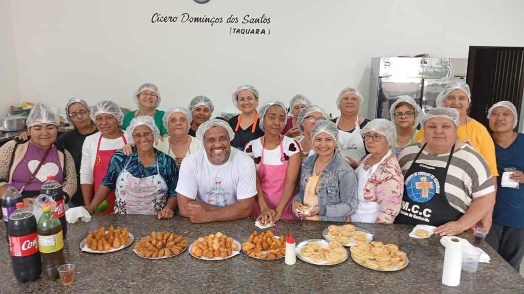 Autonomia e Renda: Mulheres de Naviraí concluem capacitação da Prefeitura com foco em empreendedorismo gastronômico